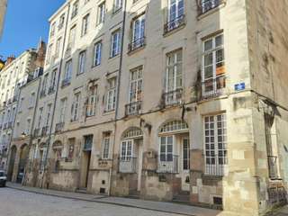 Bureaux et commerces 1 pièce