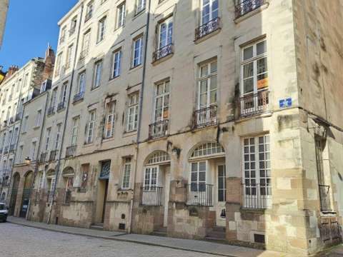 Bureaux et commerces 1 pièce Nantes 44