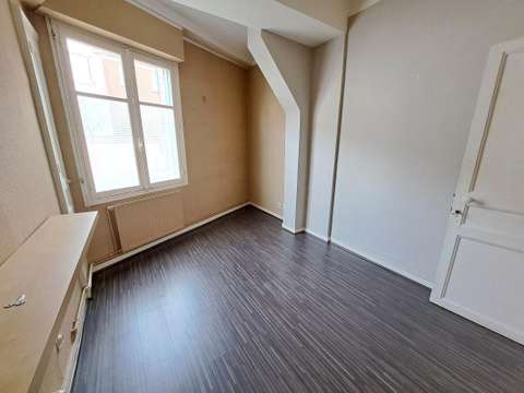 Bureaux et commerces 3 pièces