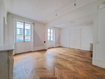 Bureaux et commerces Nantes 44