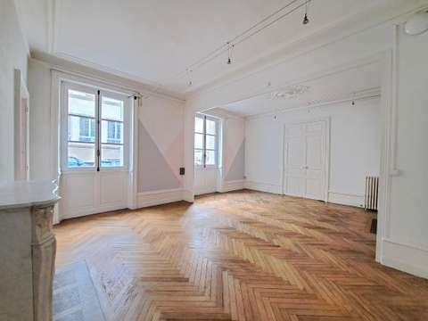 Bureaux et commerces Nantes 44