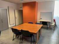 Bureaux et commerces 1 pièce