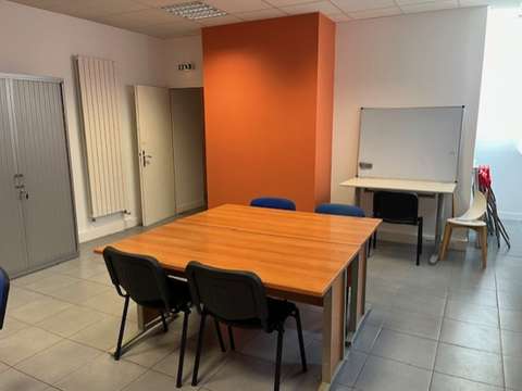 Bureaux et commerces 1 pièce
