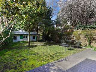 Bureaux et commerces 5 pièces