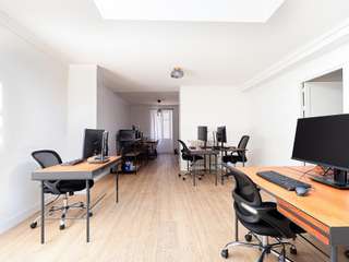 Bureaux et commerces 5 pièces