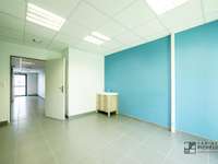 Bureaux et commerces 2 pièces