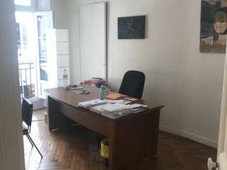 Bureaux et commerces 7 pièces