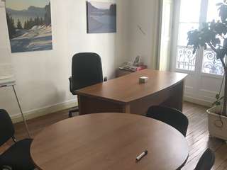 Bureaux et commerces 7 pièces