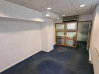 Bureaux et commerces 6 pièces Bureaux et commerces 6 pièces