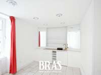Bureaux et commerces 4 pièces