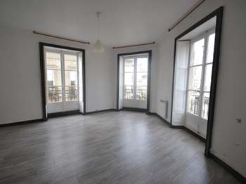 Bureaux et commerces Nantes Centre Ville 44