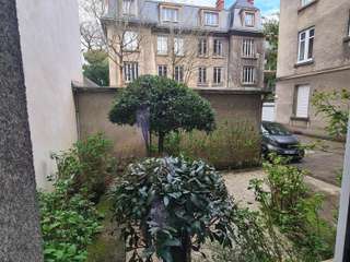 Bureaux et commerces 1 pièce