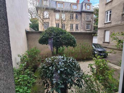 Bureaux et commerces 1 pièce