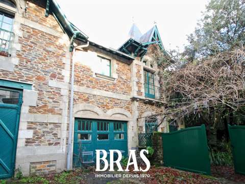 Bureaux et commerces Nantes Centre Ville 44