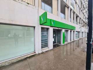 Bureaux et commerces 5 pièces
