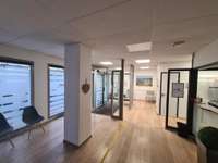 Bureaux et commerces 5 pièces