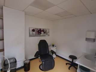 Bureaux et commerces 5 pièces