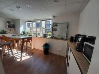 Bureaux et commerces 7 pièces