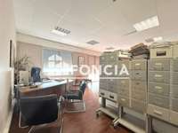 Bureaux et commerces 2 pièces