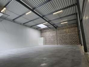 Location Bureaux et commerces 158 m&sup2;Oissel