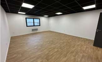 Photo Bureaux et commerces Ombrée d'Anjou