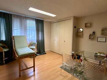 Location Bureaux et commerces 21 m&sup2;Parame