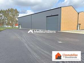 Location Bureaux et commerces 250 m&sup2;Plélan-le-Grand