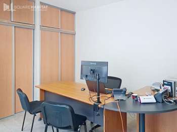 Bureaux et commerces 2 pièces Bureaux et commerces 2 pièces
