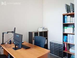 Bureaux et commerces 2 pièces