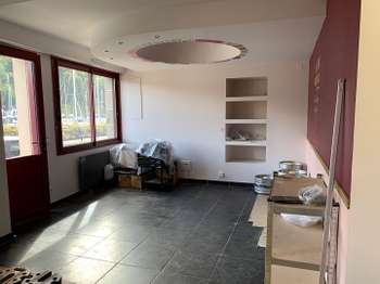 Bureaux et commerces 2 pièces