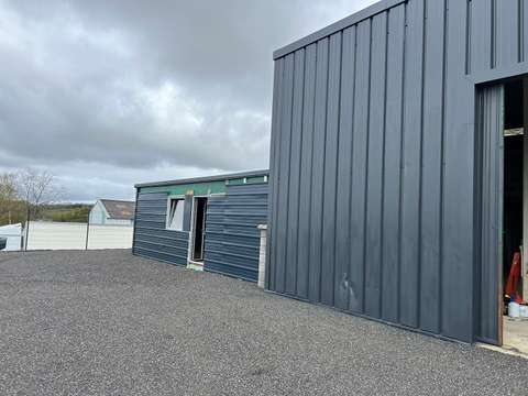 Bureaux et commerces Pleyben 29