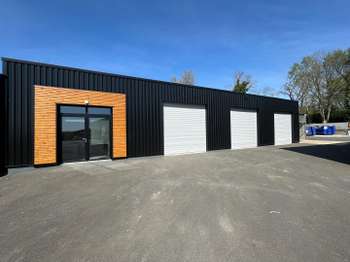 Location Bureaux et commerces 200 m&sup2;Pleyben
