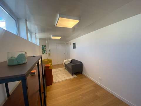 Bureaux et commerces Plonéour-Lanvern 29