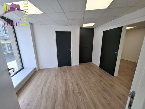Bureaux et commerces 2 pièces