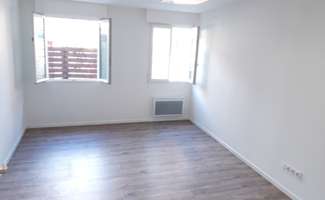 Photo Bureaux et commerces Plougoumelen