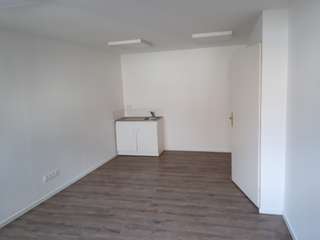 Bureaux et commerces 2 pièces
