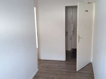 Bureaux et commerces 2 pièces