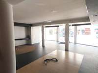 Bureaux et commerces 4 pièces Bureaux et commerces 4 pièces