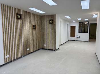 Bureaux et commerces 3 pièces Bureaux et commerces 3 pièces
