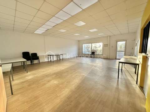 Bureaux et commerces 5 pièces Bureaux et commerces 5 pièces