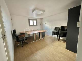 Bureaux et commerces 5 pièces Bureaux et commerces 5 pièces