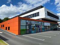 Bureaux et commerces 5 pièces