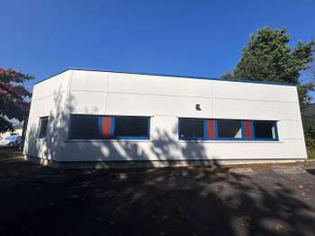 Bureaux et commerces 7 pièces