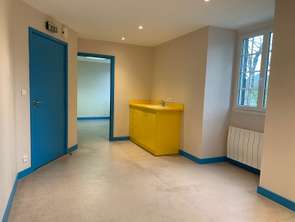 Location Bureaux et commerces 26 m&sup2;Quintin