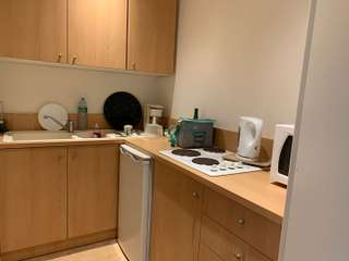 Bureaux et commerces 2 pièces