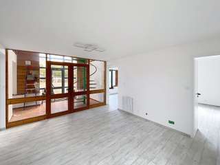 Bureaux et commerces 7 pièces