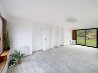 Bureaux et commerces 7 pièces