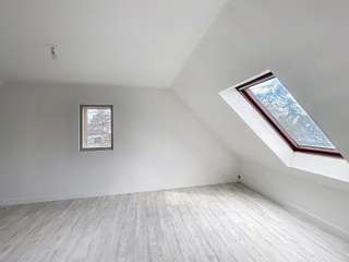 Bureaux et commerces 7 pièces