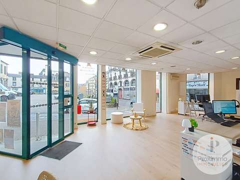 Bureaux et commerces 3 pièces Redon 35