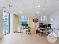 Bureaux et commerces 3 pièces